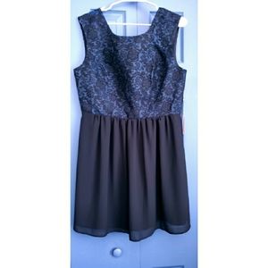 Black and Navy Lace Print Forever 21 Dress NWT